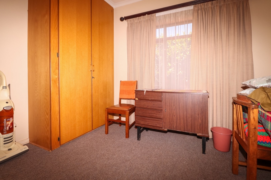 3 Bedroom Property for Sale in Flamwood North West